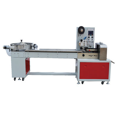 China 380V Automatic Candy Pillow Pack Machine For Bonbons / Beef Jerky / Chocolate supplier